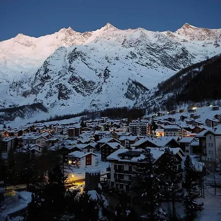 Charming In Fee R Tatil Evi Saas Fee